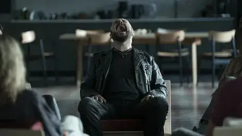 Szczęściarz Hank - jak oceniamy nowy serial obyczajowy z 2023 roku?