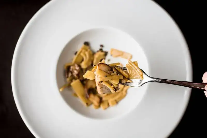 Primi piatti italiani: perché il "no" al progresso è una scelta di valore?