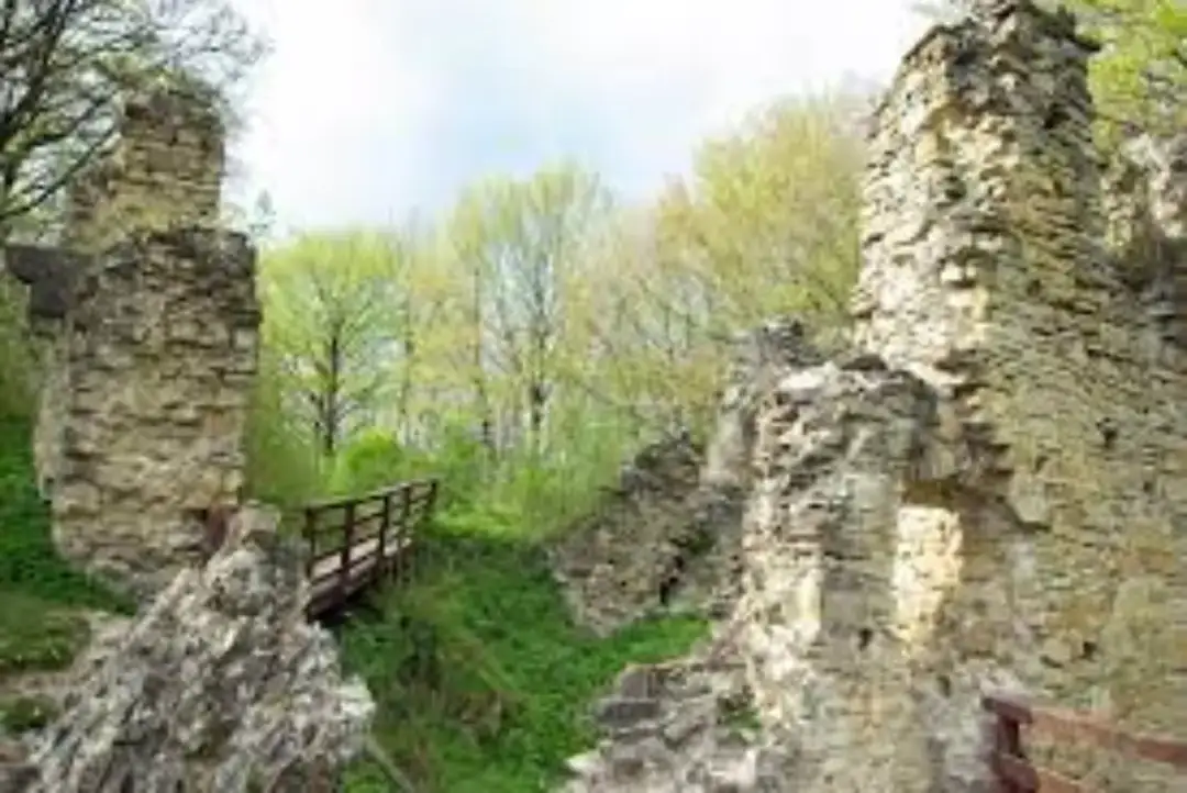 Zamek Sobień: Ile kosztuje wizyta w bieszczadzkiej twierdzy?