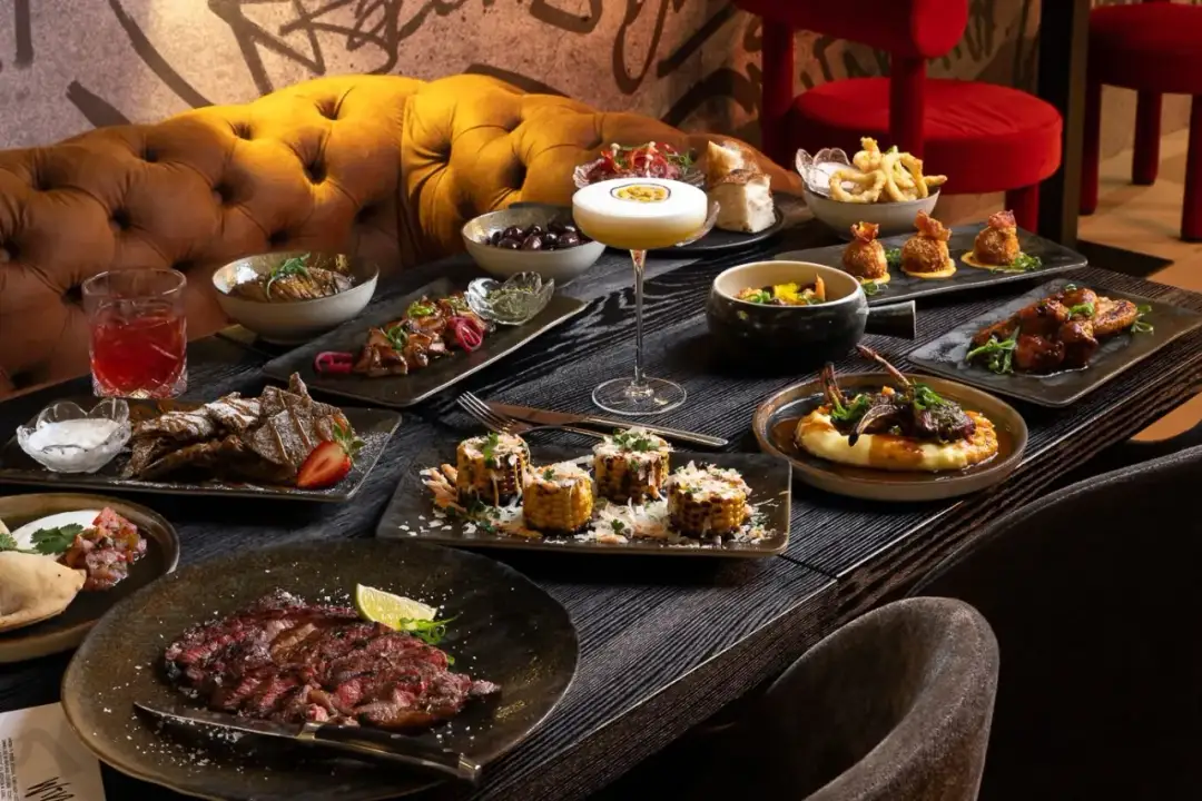 Gdzie zjeść w Nowym Targu? Odkryj najlepsze restauracje i smaki