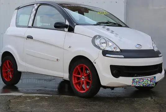 Czy można prowadzić samochód bez prawa jazdy? Oto co musisz wiedzieć