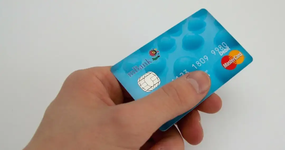 Zgubiona karta mBank? Zablokuj ją w 30 sekund!