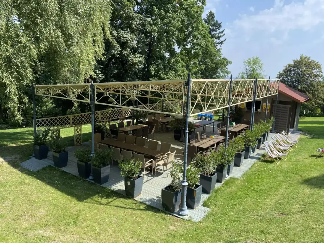 Gdzie zjeść w Sobótce? Odkryj najlepsze lokale i smaki