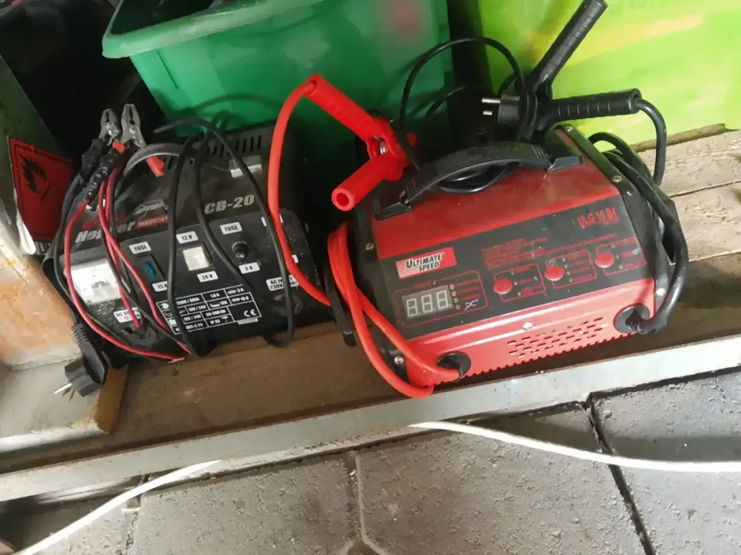 Najlepsze prostowniki do 300 zł – wybierz idealny model dla siebie