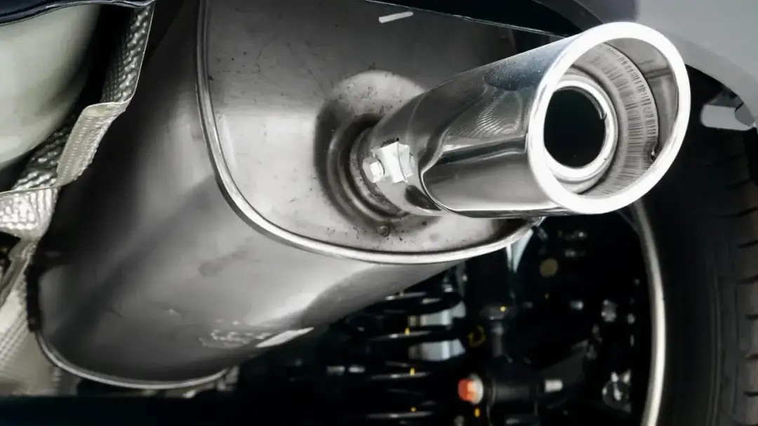 BMW P0401 - Niewystarczający przepływ spalin? Zdiagnozuj i napraw