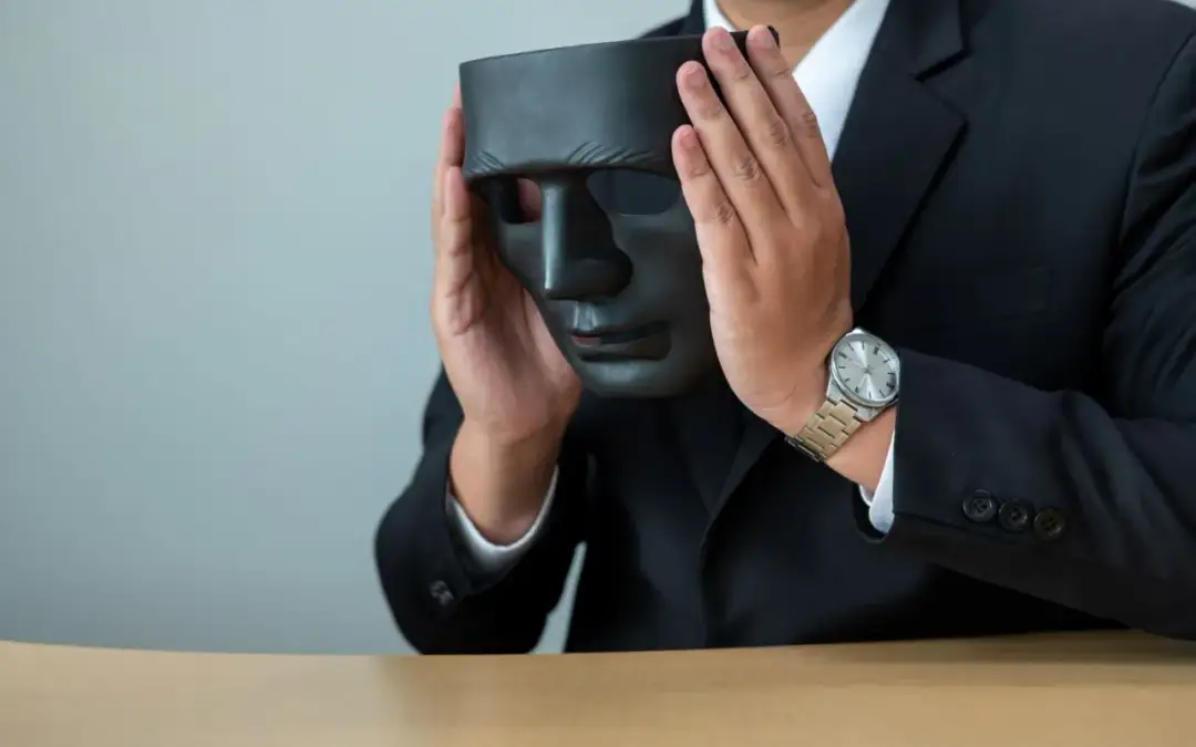 Jak oszukują pośrednicy nieruchomości? Oto najczęstsze oszustwa