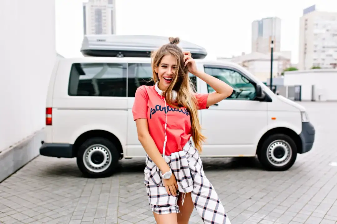 Ile kosztuje wynajem busa? Poznaj zaskakujące ceny i ukryte koszty