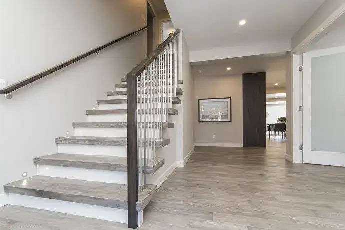 Tanie sposoby na wykończenie schodów betonowych, które zaoszczędzą Twój budżet