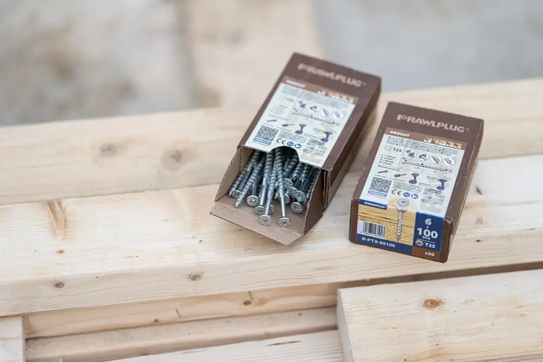 Wkręty do kantówek: Wybierz idealne i zbuduj solidną konstrukcję!