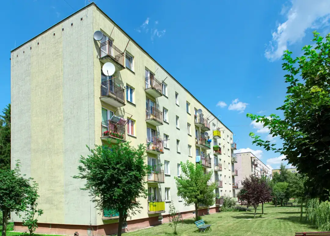 Dochód do mieszkania komunalnego - Jak liczyć netto i uniknąć błędów?