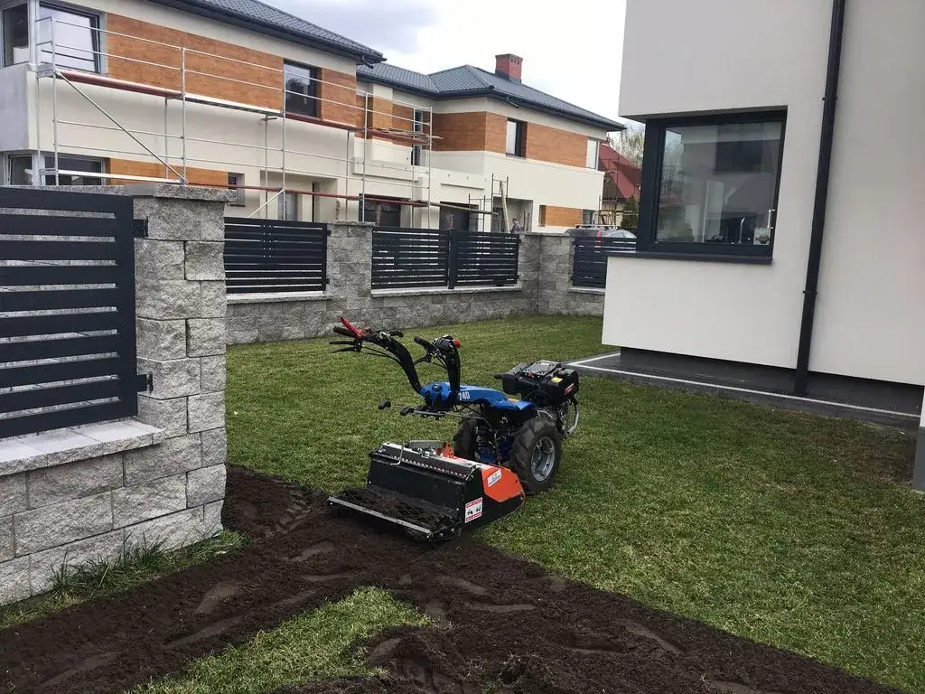 Glebogryzarka separacyjna czy zwykła? Wybierz mądrze i oszczędź czas!