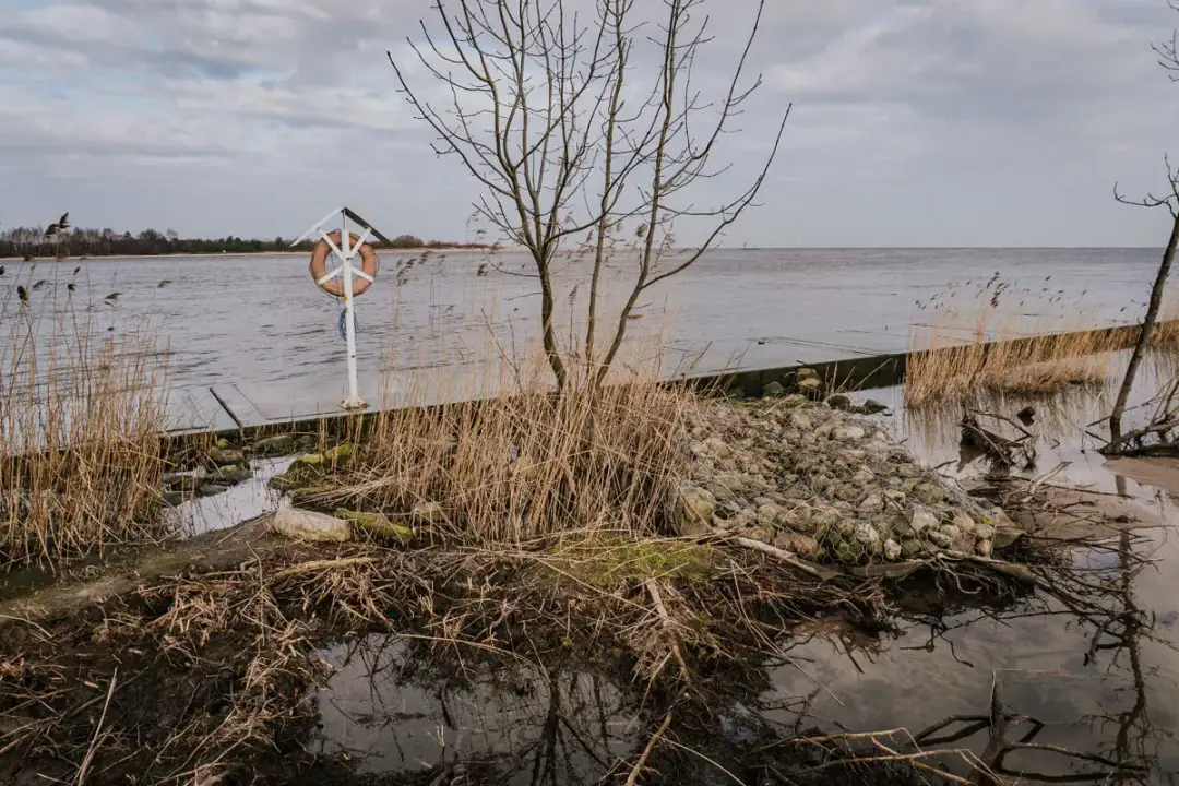 Gdzie Wisła wpada do morza? Odkryj tajemnice ujścia rzeki