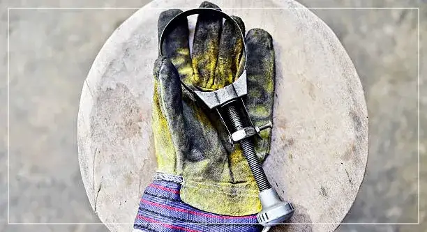 Jaki klucz do filtra oleju najlepiej sprawdzi się w Twoim aucie?