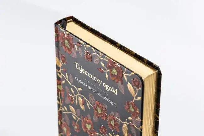 Tajemniczy ogród: fabuła, bohaterowie i głębokie przesłanie książki