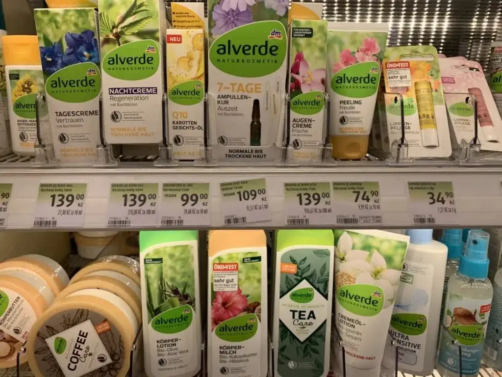 Co warto kupić w DM? Odkryj najlepsze produkty, które zachwycają