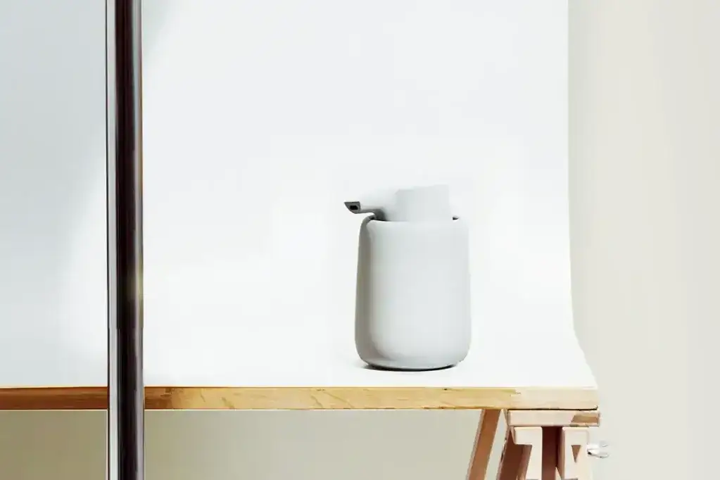 Jak zrobić zdjęcie produktu na białym tle, aby wyglądało profesjonalnie Jak zrobić zdjęcie produktu na białym tle, aby wyglądało profesjonalnie