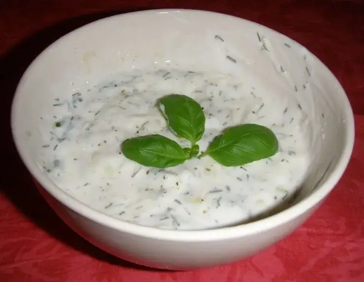 Przepis na sos czosnkowy jak z Da Grasso - zrób go w domu!