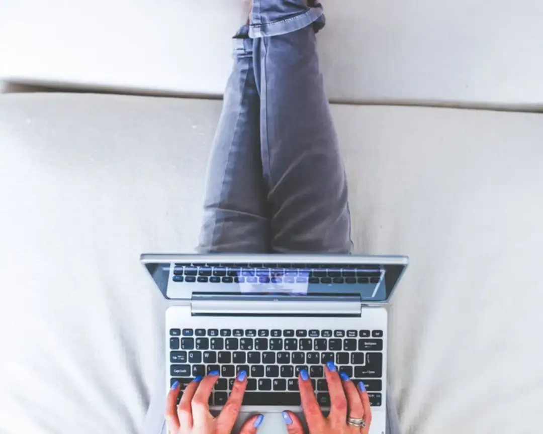 Jak napisać dobre CV bez doświadczenia zawodowego i zdobyć wymarzoną pracę