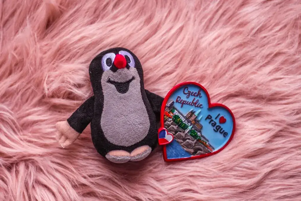 Ile kosztują pamiątki w Czechach? Ceny, porady i najlepsze oferty