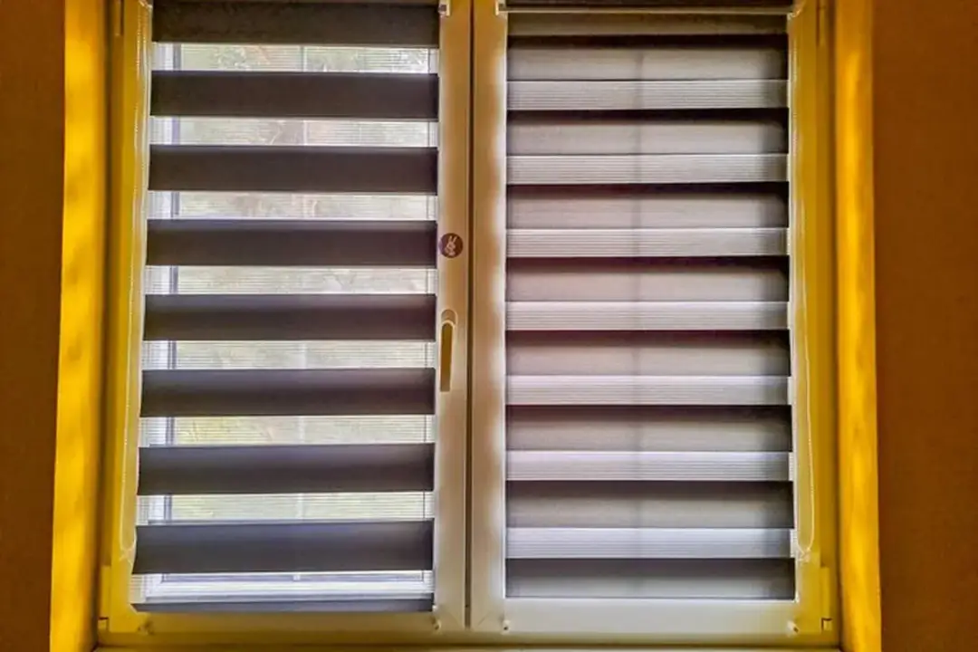 Jaki jest rzeczywisty koszt montażu rolet dzień noc: kompletna analiza cen