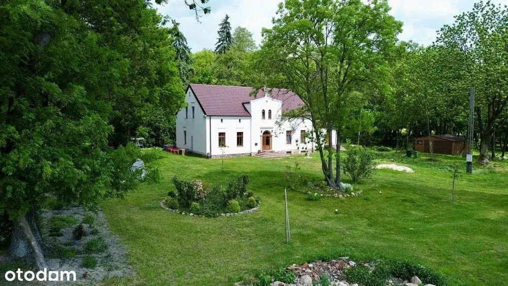 Stary dworek na sprzedaż - unikalne oferty i historie z Polski