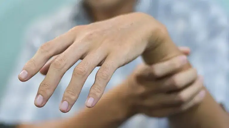 Jakie badania są potrzebne do diagnozy tężyczki? Sprawdź teraz!