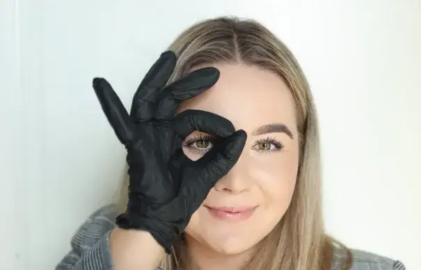 Botoks rzęs na czym polega - poznaj korzyści i efekty zabiegu