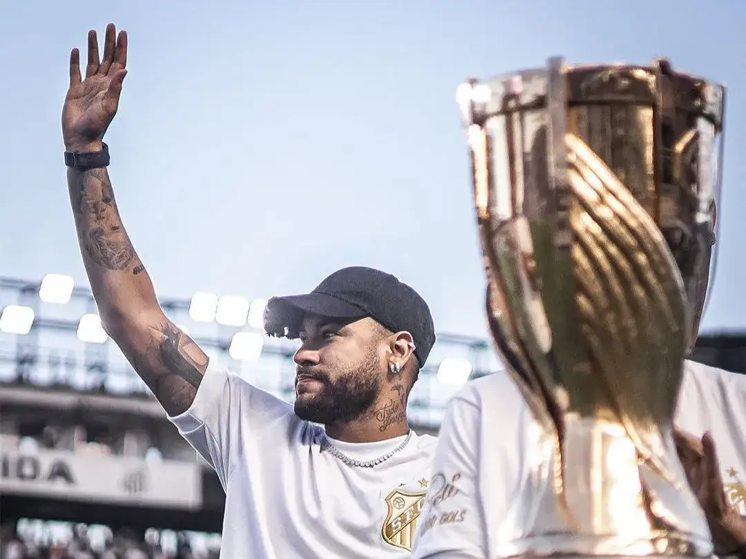 Neymar: wiek, rodzina i zarobki - fascynujące fakty o gwieździe