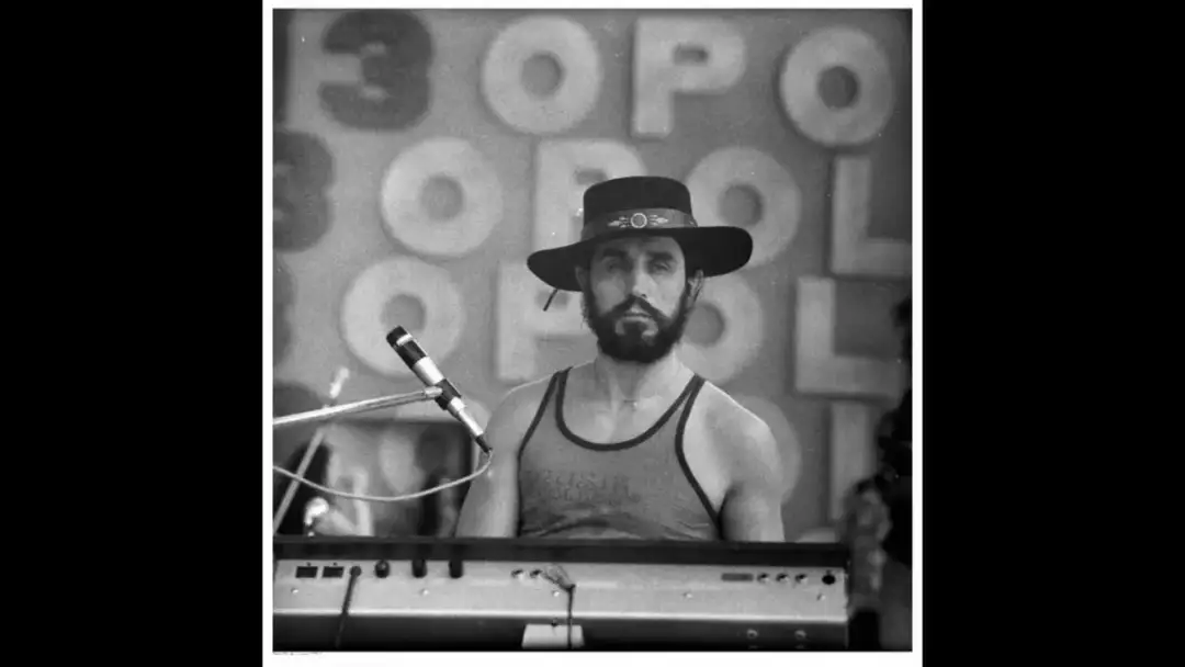 Tekst piosenki Mam tak samo jak ty - poznaj cały utwór Sen o Warszawie