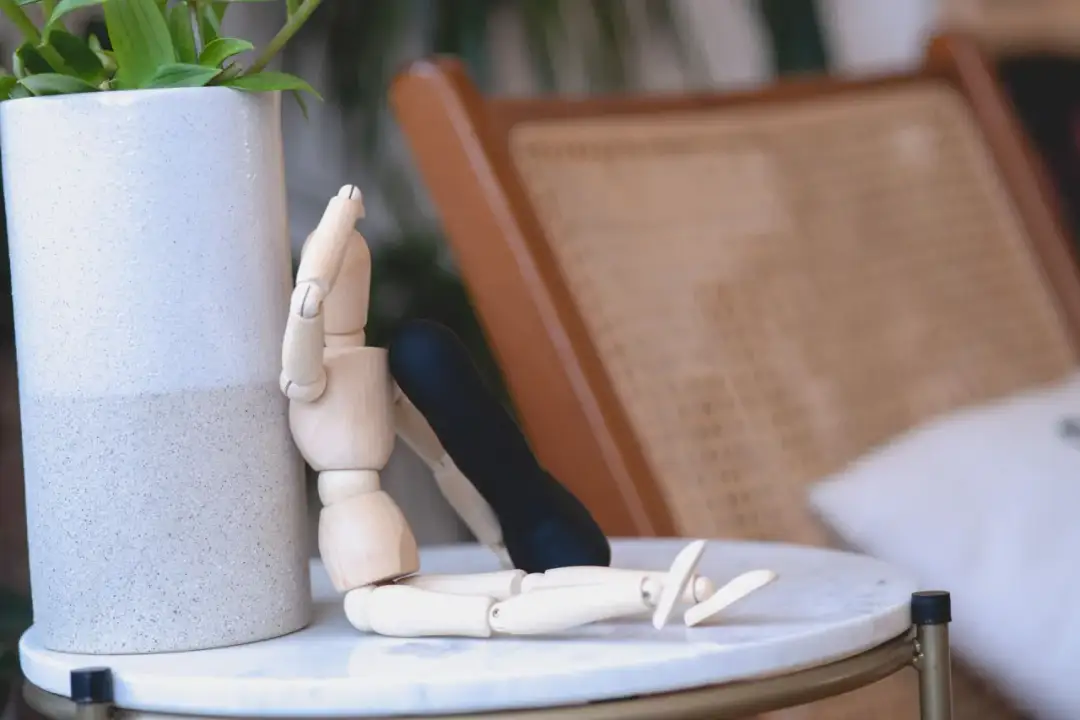 Czy wibrator w małżeństwie to grzech? Odkryj moralne dylematy