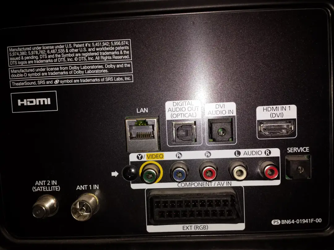 Jak podłączyć słuchawki do TV Samsung – proste kroki i porady