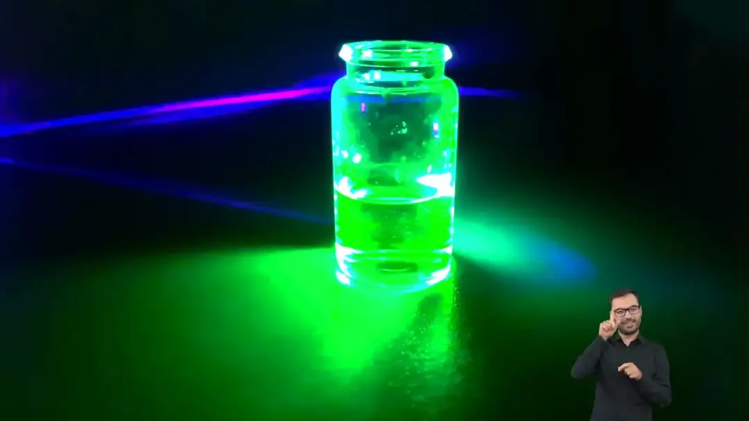 Czym jest zjawisko fluorescencji - prosty przewodnik po tajnikach natury