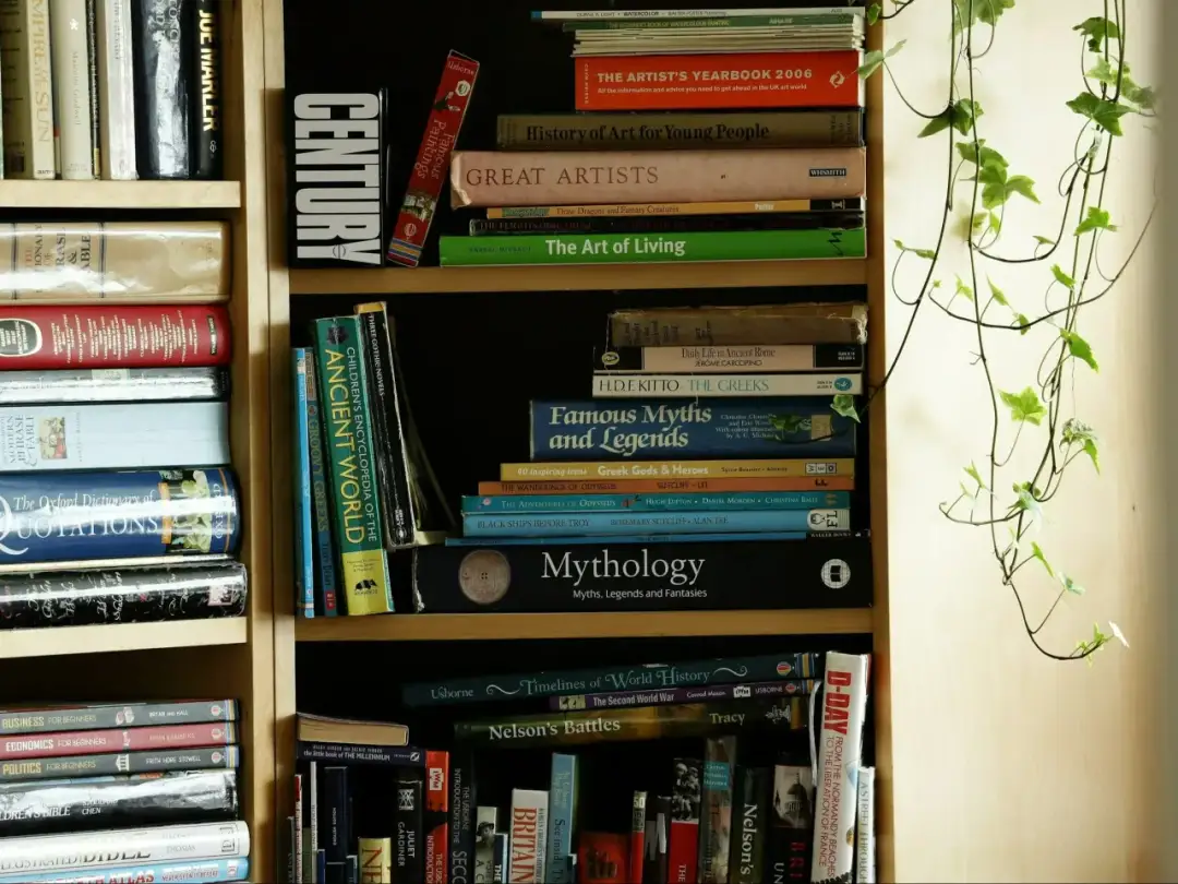 Najlepsze książki o samorozwoju: Sprawdzone tytuły, które zmieniają życie