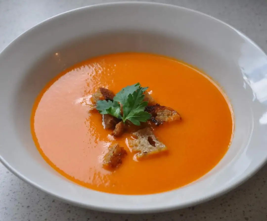 Zupy w thermomixie: krem z pomidorów, brokułów, grzybów