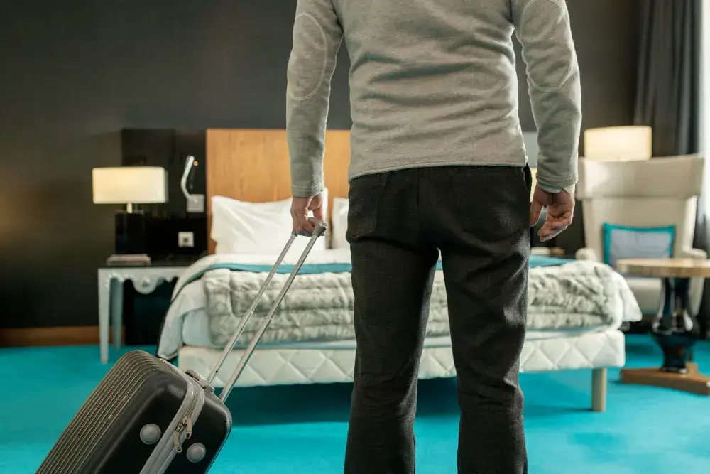 Noclegi tranzytowe co to jest? Poznaj ich rodzaje i zalety