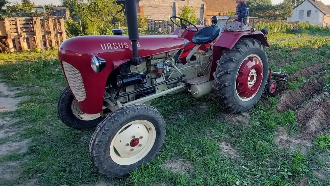 Ile oleju wchodzi do silnika C-328? Oto kluczowe informacje dla właścicieli