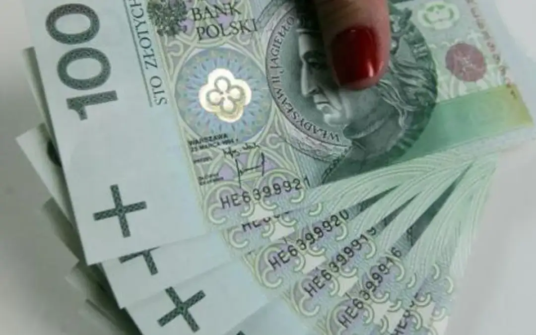 Czy za wynajem płaci się z góry? Poznaj zasady płatności czynszu