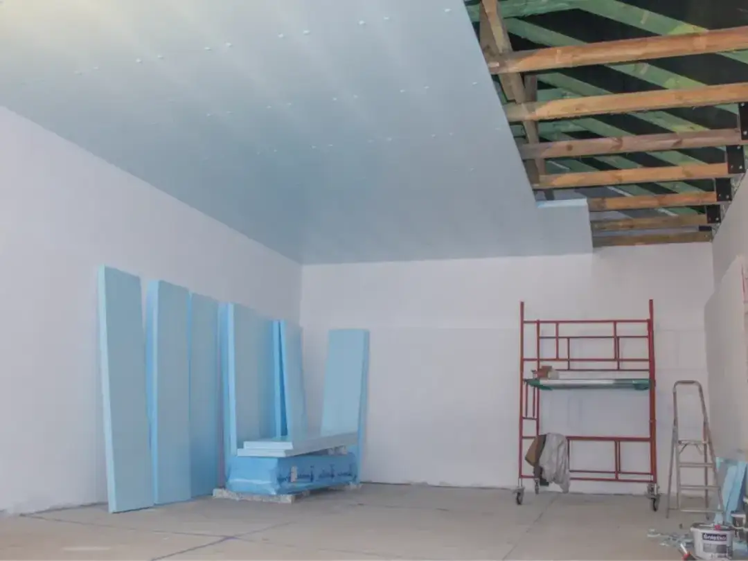 Belki ze styroduru - zastosowanie i zalety w budownictwie