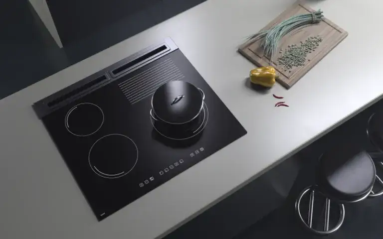 Jaki bezpiecznik do indukcji 230V? Uniknij kosztownych błędów w instalacji