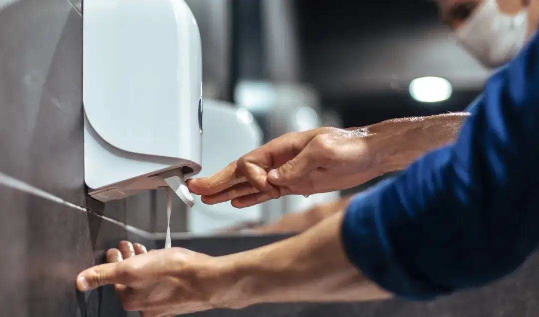 Pompka do mydła nie działa? Szybka naprawa DIY i oszczędność!