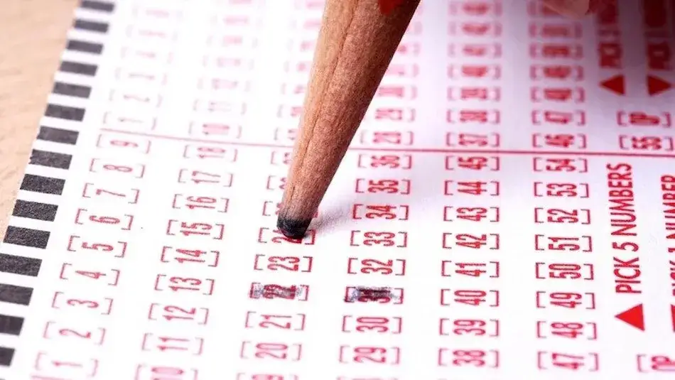 Ile można zarobić na obstawianiu meczy? Prawda o zyskach i ryzyku