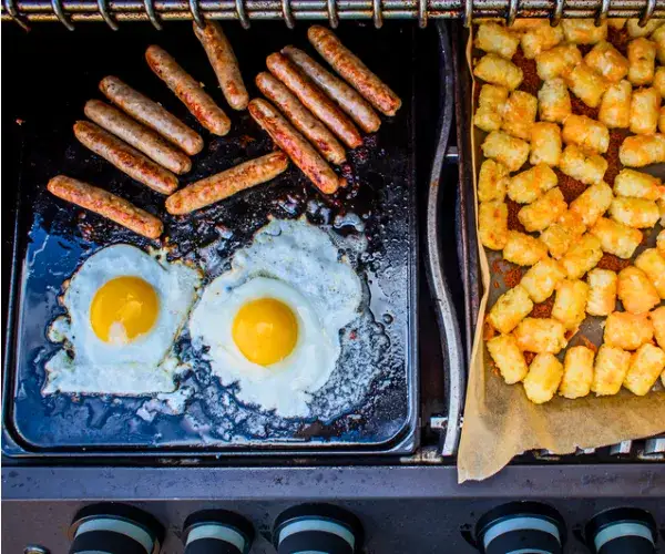 Czyszczenie płyty kuchni węglowej: Skuteczne metody i konserwacja