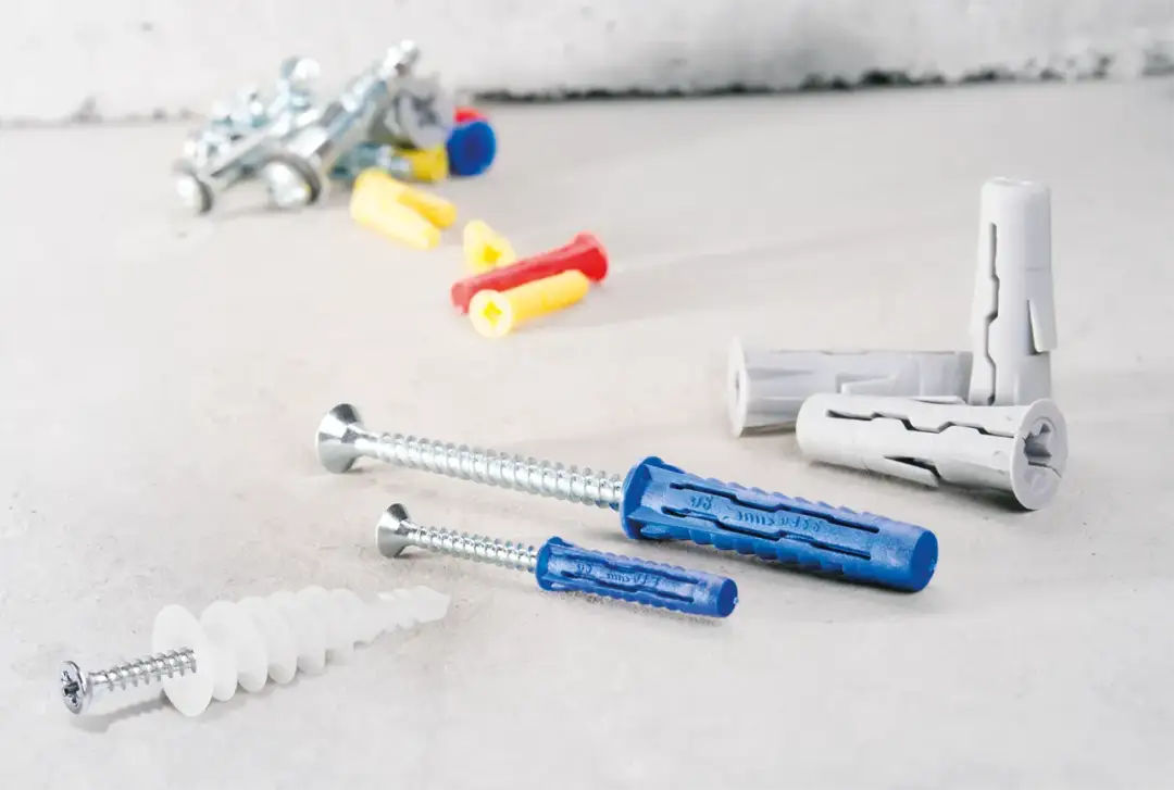 Jakie kołki do karton-gipsu wybrać, aby uniknąć uszkodzeń?