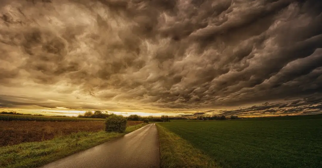 Silos 2023 - nowy serial kryminalny z Hiszpanii wart uwagi?