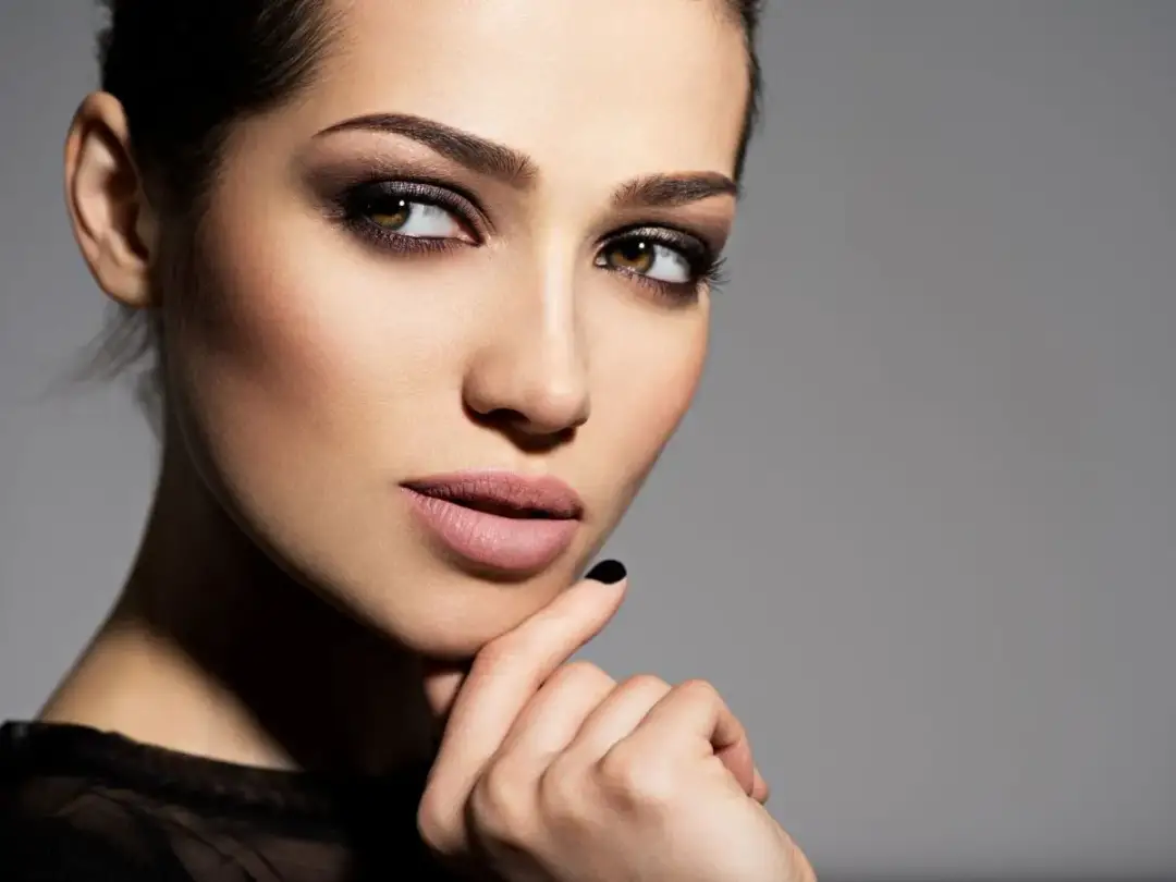 Błyszczące oczy w portrecie - Jak ożywić spojrzenie modela?