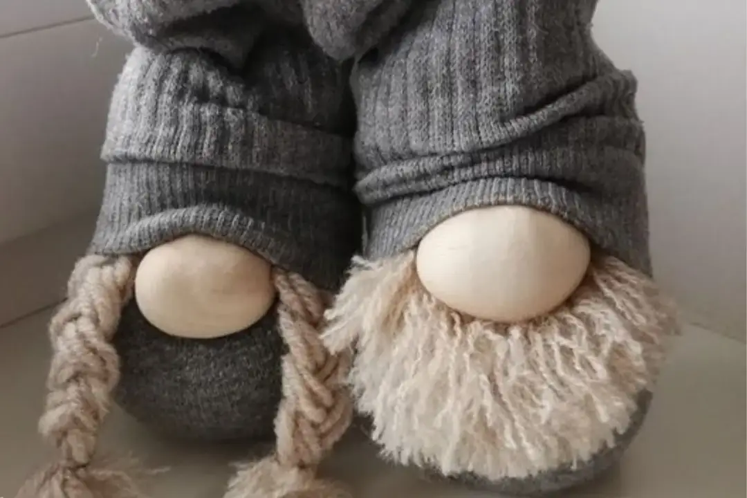 Jak zrobić skrzata z nogami? Stabilna ozdoba DIY - Poradnik