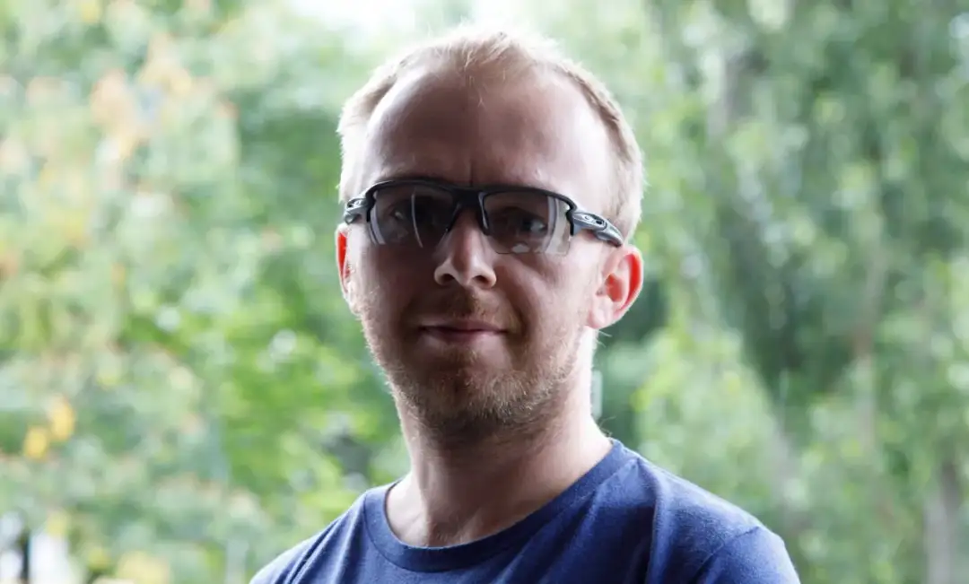 Okulary fotochromowe na rower czy warto? Odkryj ich prawdziwe zalety