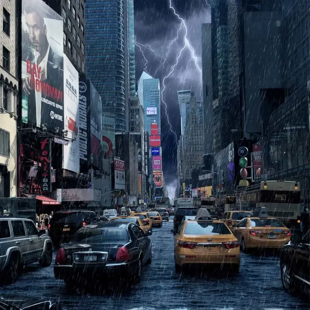 Czy piorun może uderzyć w samochód? Bezpieczeństwo podczas burzy i praktyczne porady