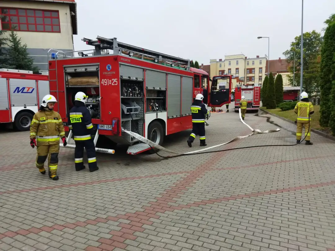 Ile zarabia kierowca konserwator w OSP? Prawda o wynagrodzeniach