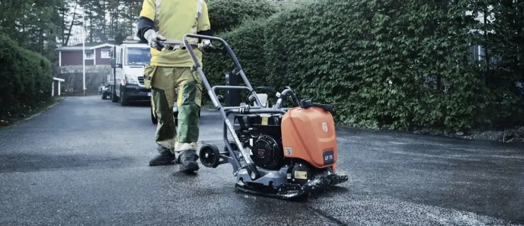 Jak działa sprzęgło odśrodkowe? Proste wyjaśnienie, zastosowania i typowe problemy